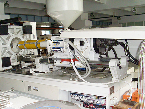 Induction Heating for Plastic Processing Machinery